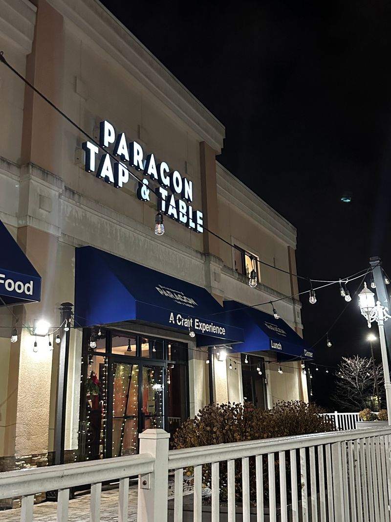 Paragon Tap & Table (Clark) - Barkcuterie is a thing here