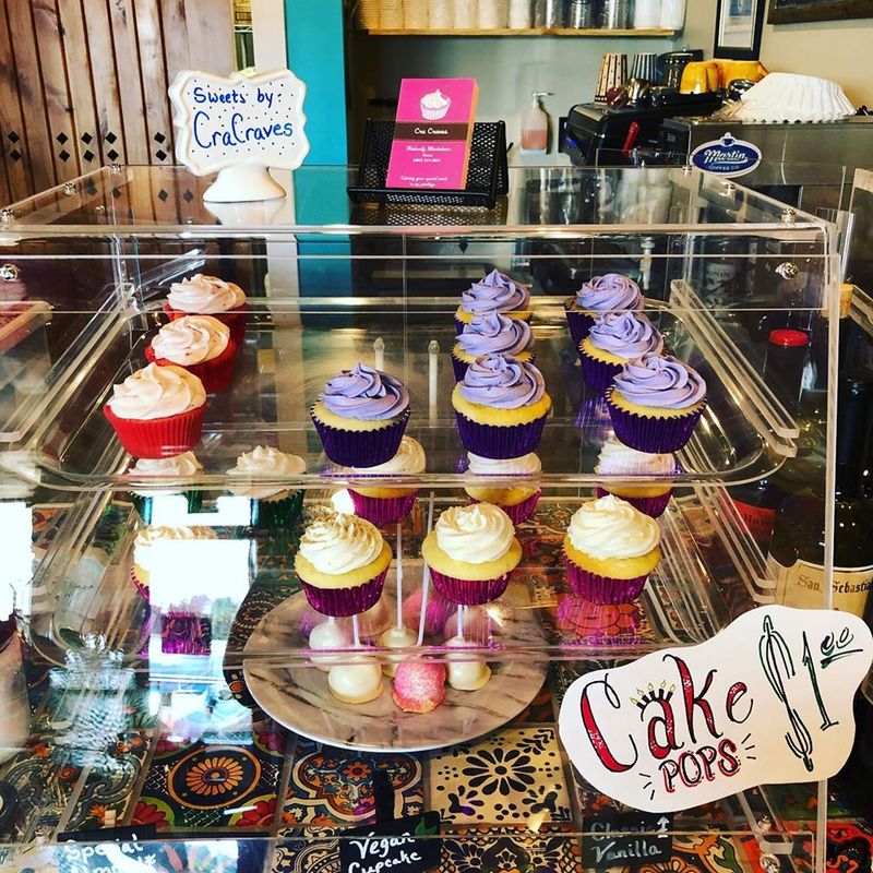 Cupcakes With Catitude