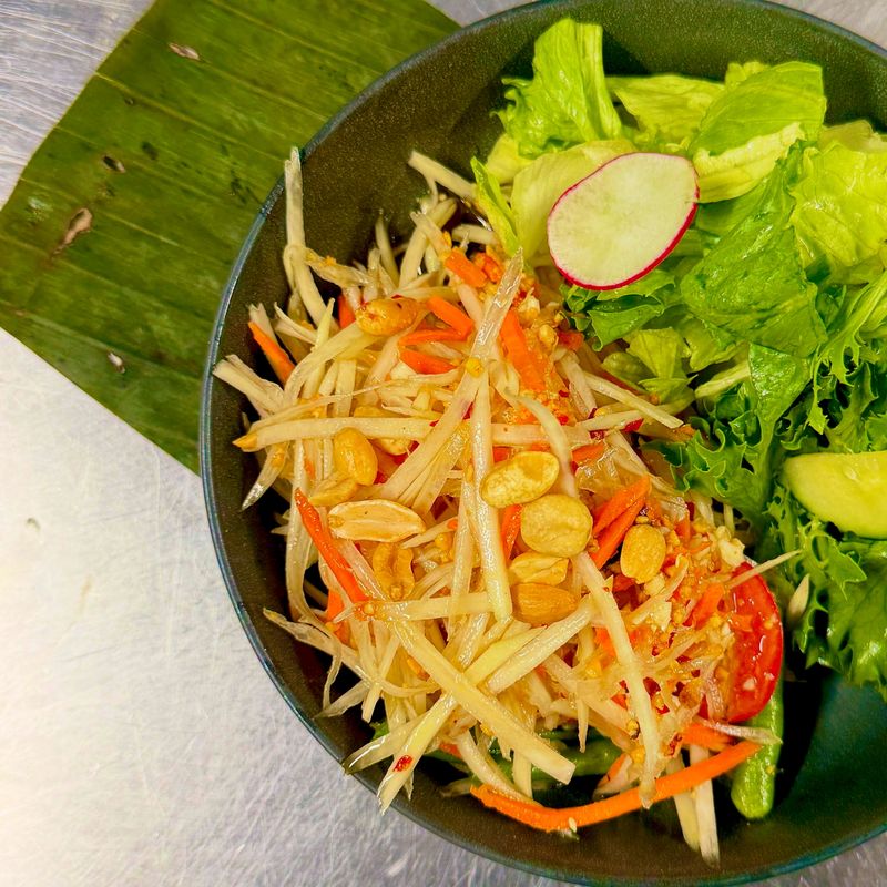 Papaya Salad, Fresh and Fiery