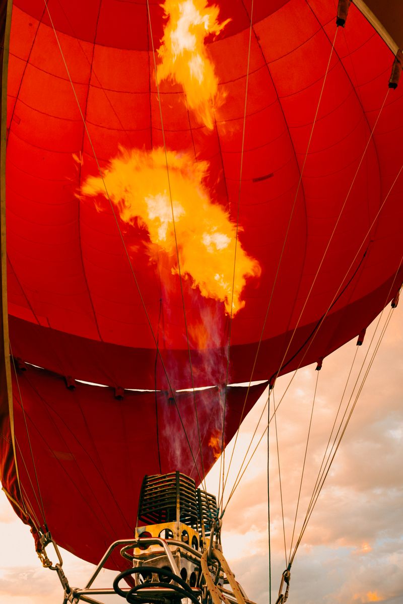 Colorado Springs, Colorado — Balloon Views of Mountain Majesty