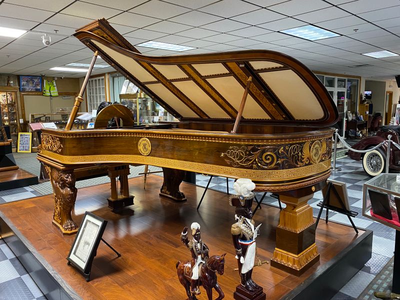 Steinway Pianos And Sound