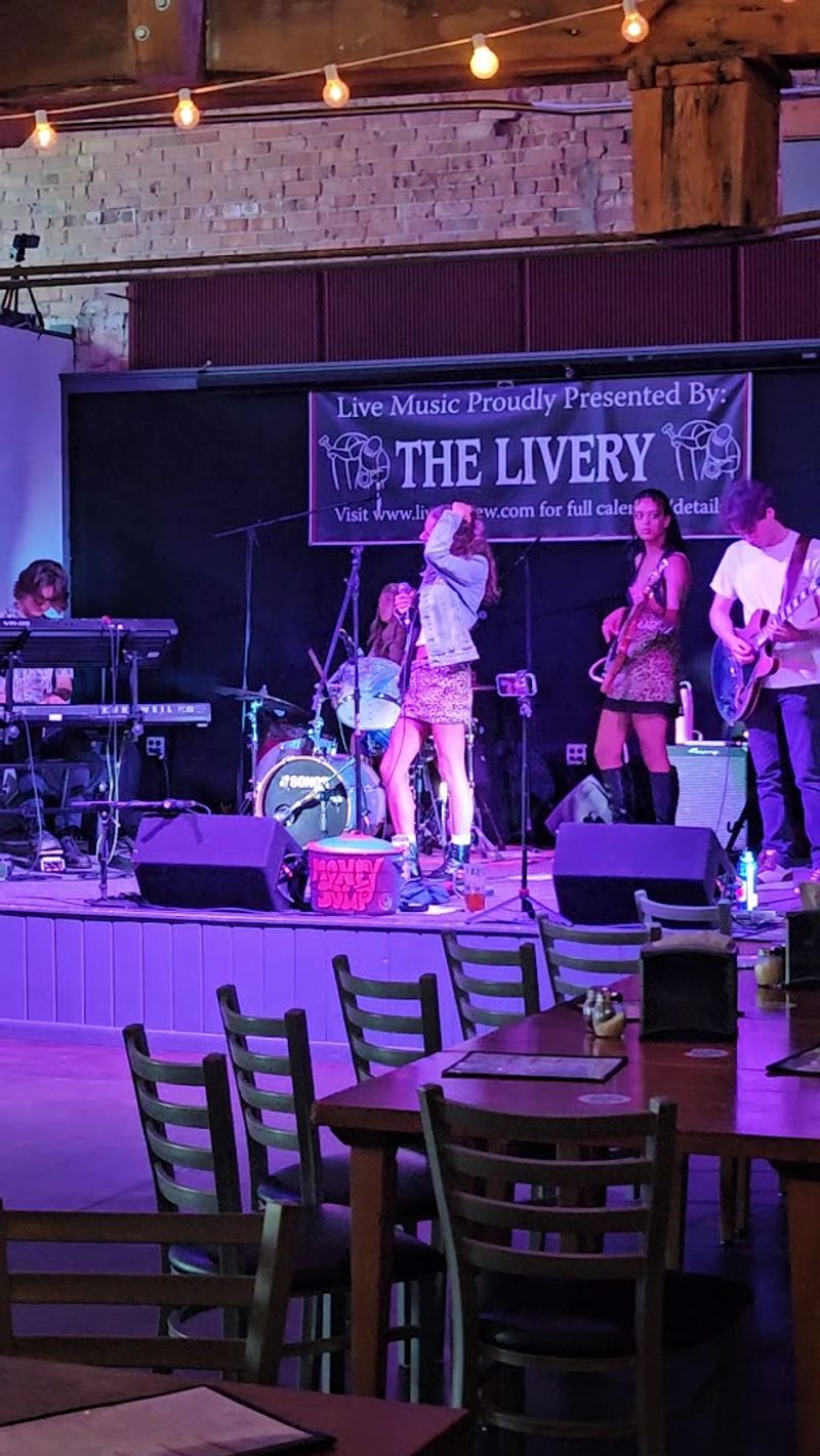 Trivia and Karaoke Nights: More Than Just Drinks