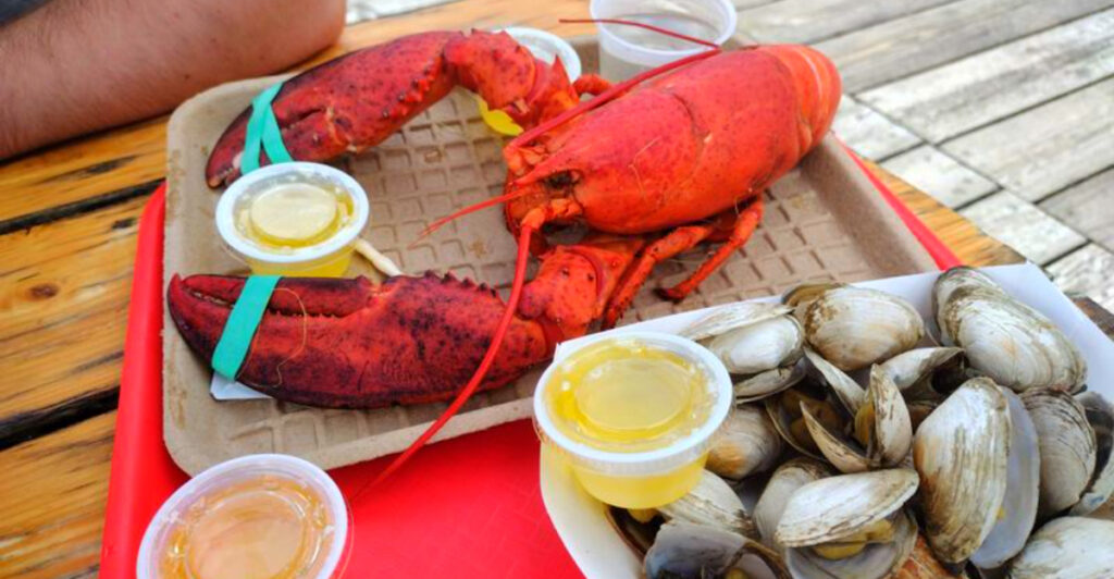 Locals Say This Maine Lobster Shack Is the Only One That Matters