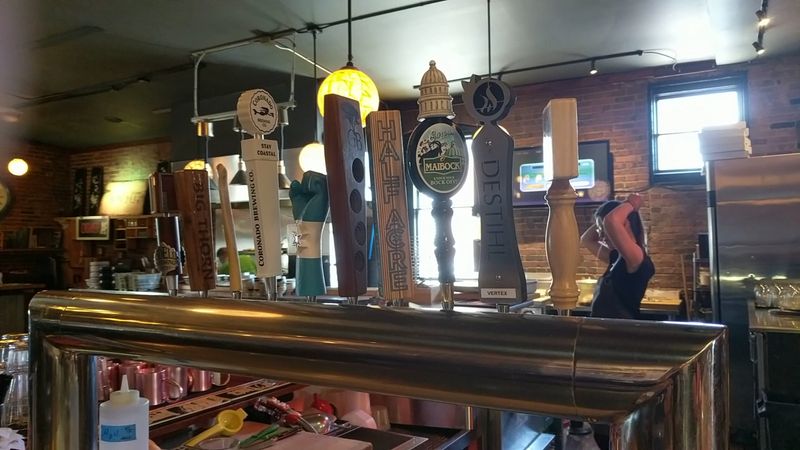 Hours That Accommodate Evening Diners