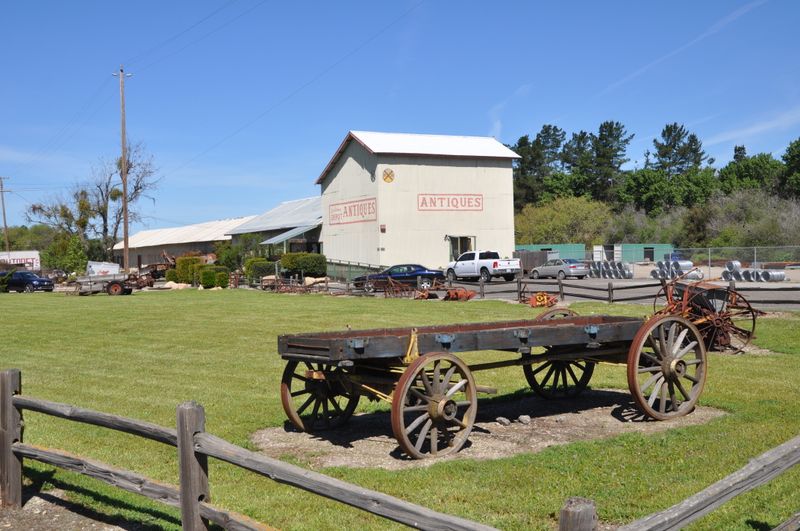 Antique Stores That Double as Time Machines