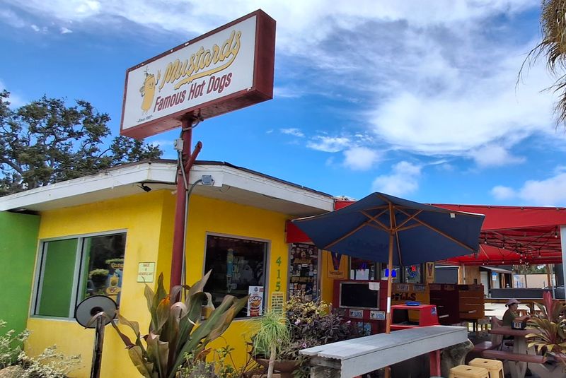 Mustard's Famous Hot Dogs – Melbourne