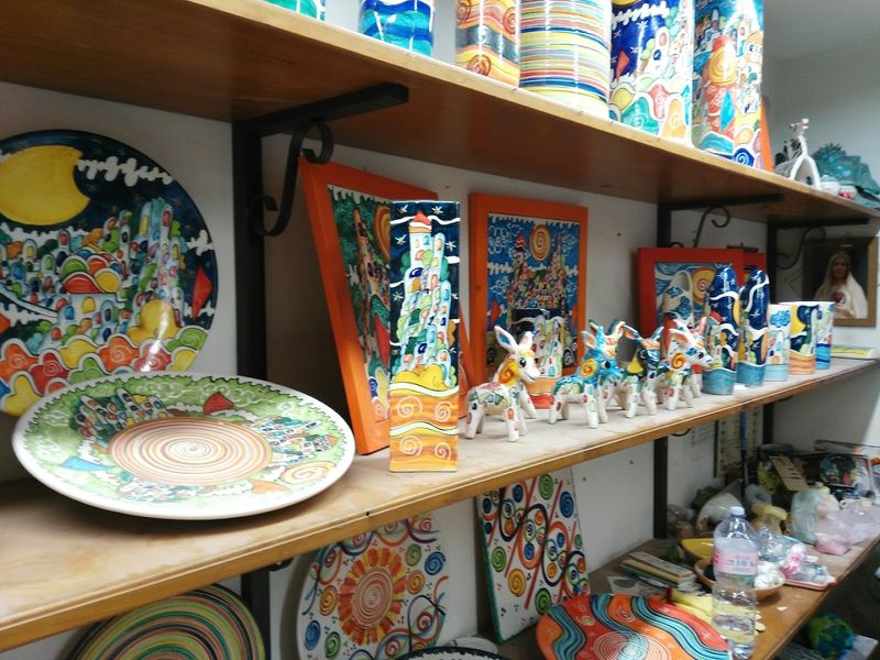 Vietri sul Mare — Ceramics, Color and Sea