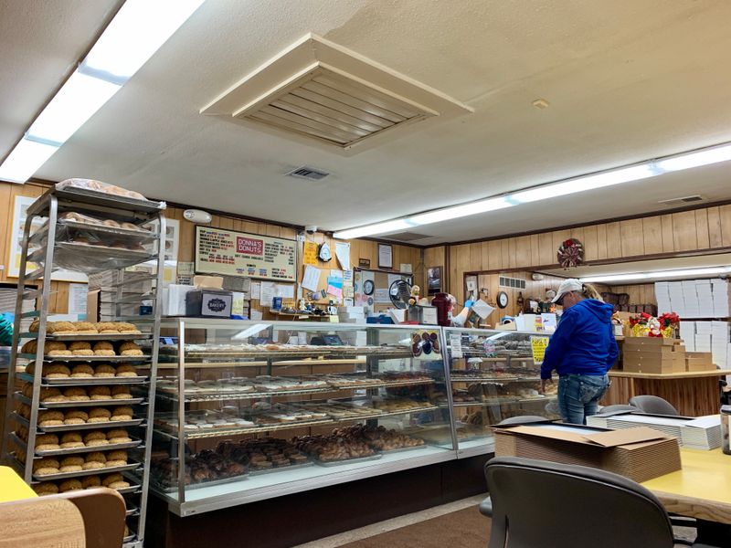 Conversation at the Counter