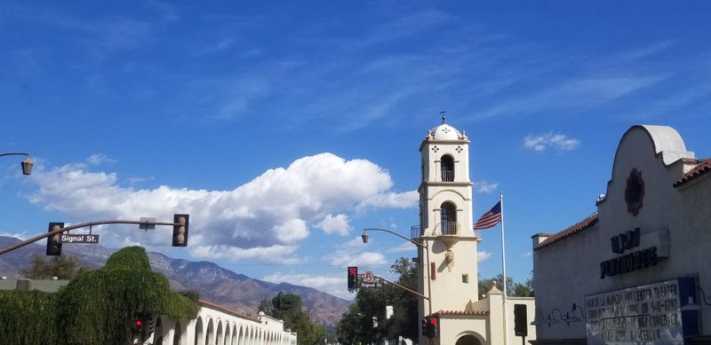 Arcade Memorial Library and Cultural Hub