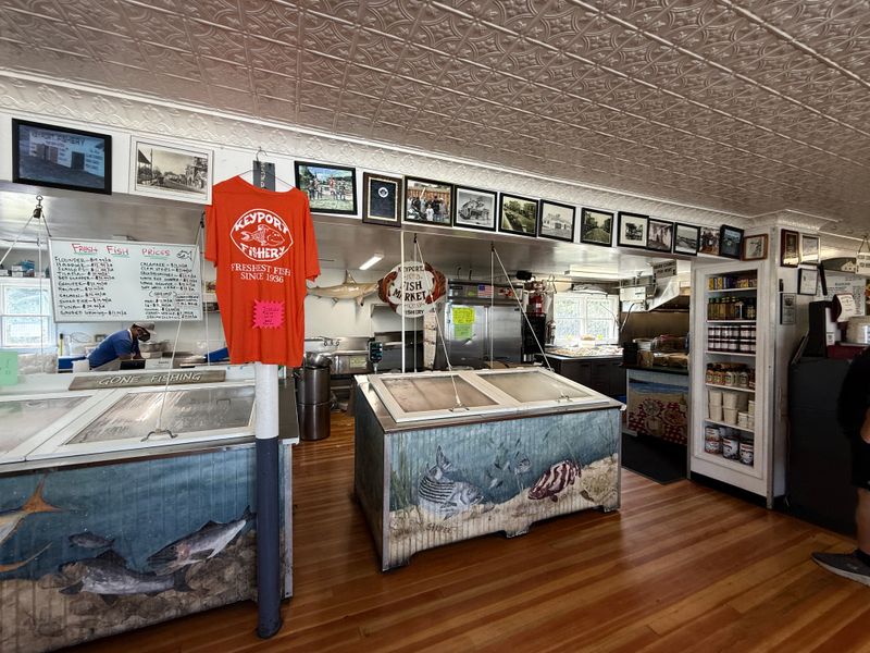 Service and Consistency