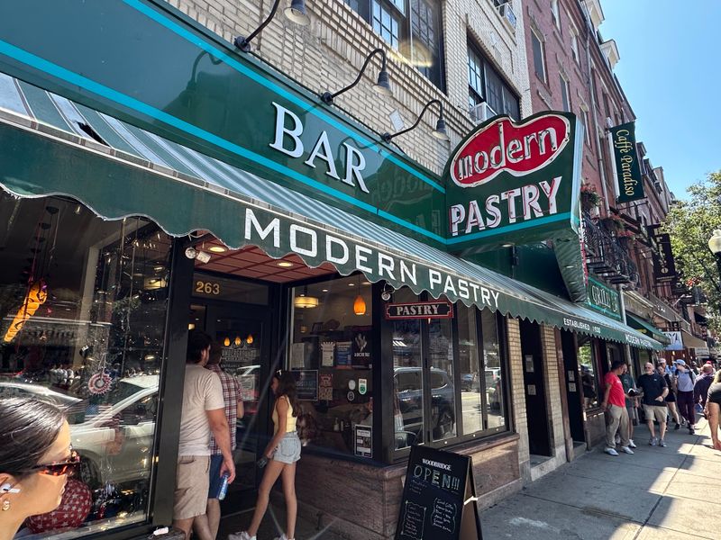 Modern Pastry (Boston, Massachusetts) 
