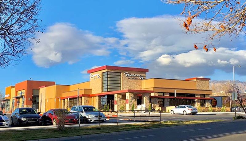 The Summit Location Makes It Easy to Visit