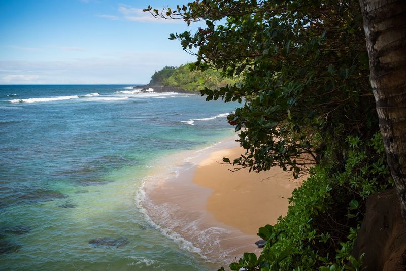 Hideaway Beach (Pali Ke Kua) — Kauai, Hawaii