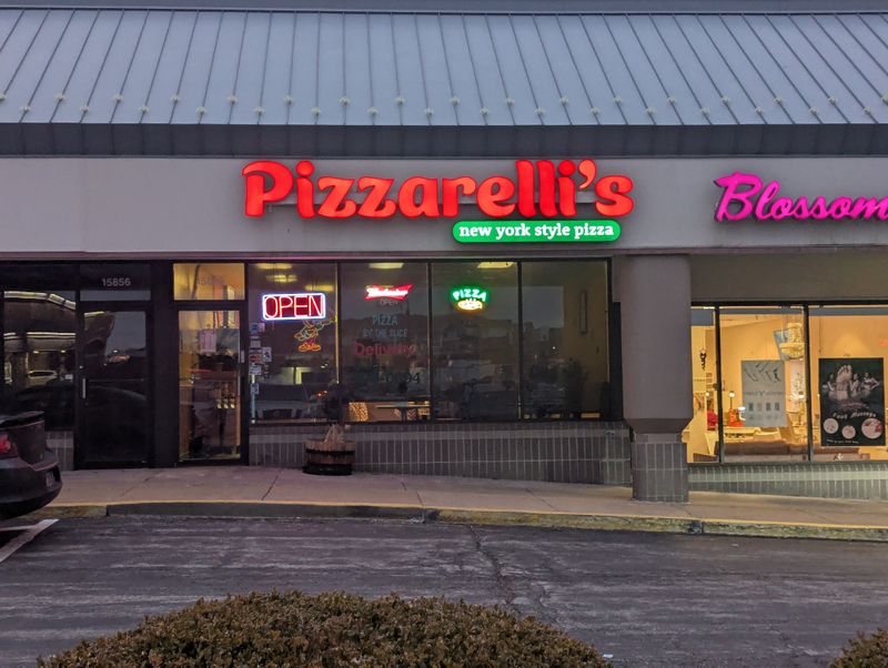 Pizzarelli’s Pizzeria (Chicago Deep Dish) - Ellisville