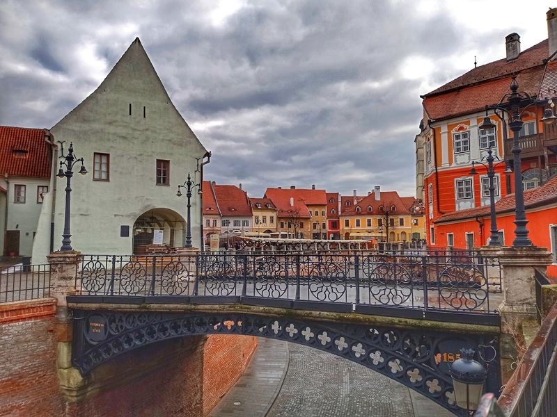 Sibiu, Romania — Saxon Beauty and Historic Bridges