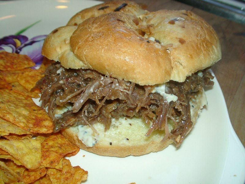 North Carolina – Pulled Pork Sandwich (Eastern Style)