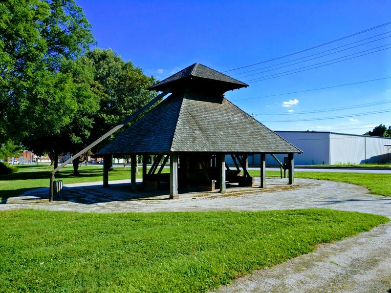 Historic Tarboro Town Common