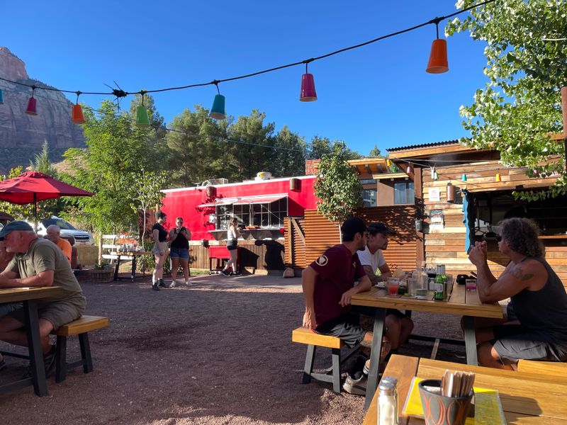 Bit & Spur: Desert Fare and Live Music