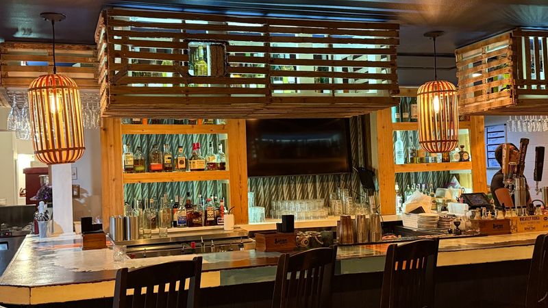 Sea Worthy Fish + Bar - Tierra Verde