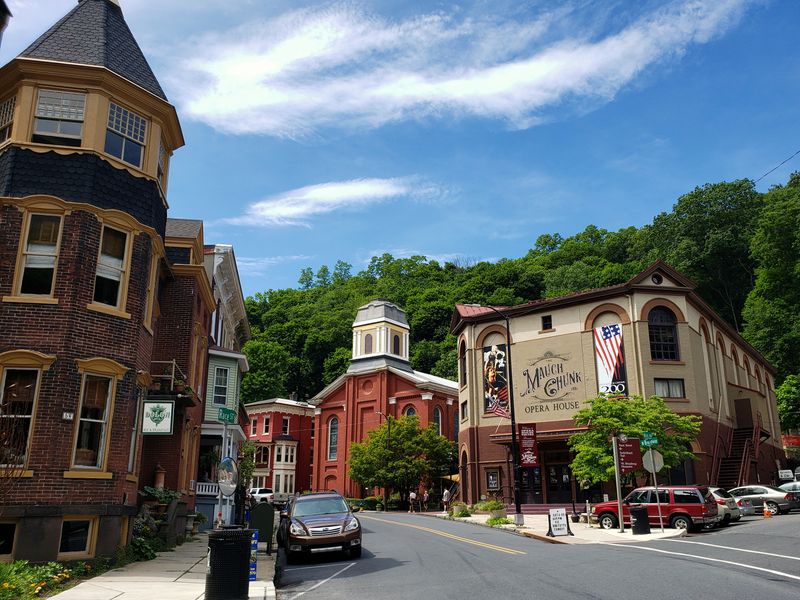 Switchback Trail and Gravity in Your Quads