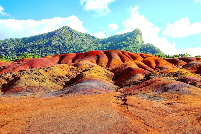 Seven Coloured Earths — Mauritius