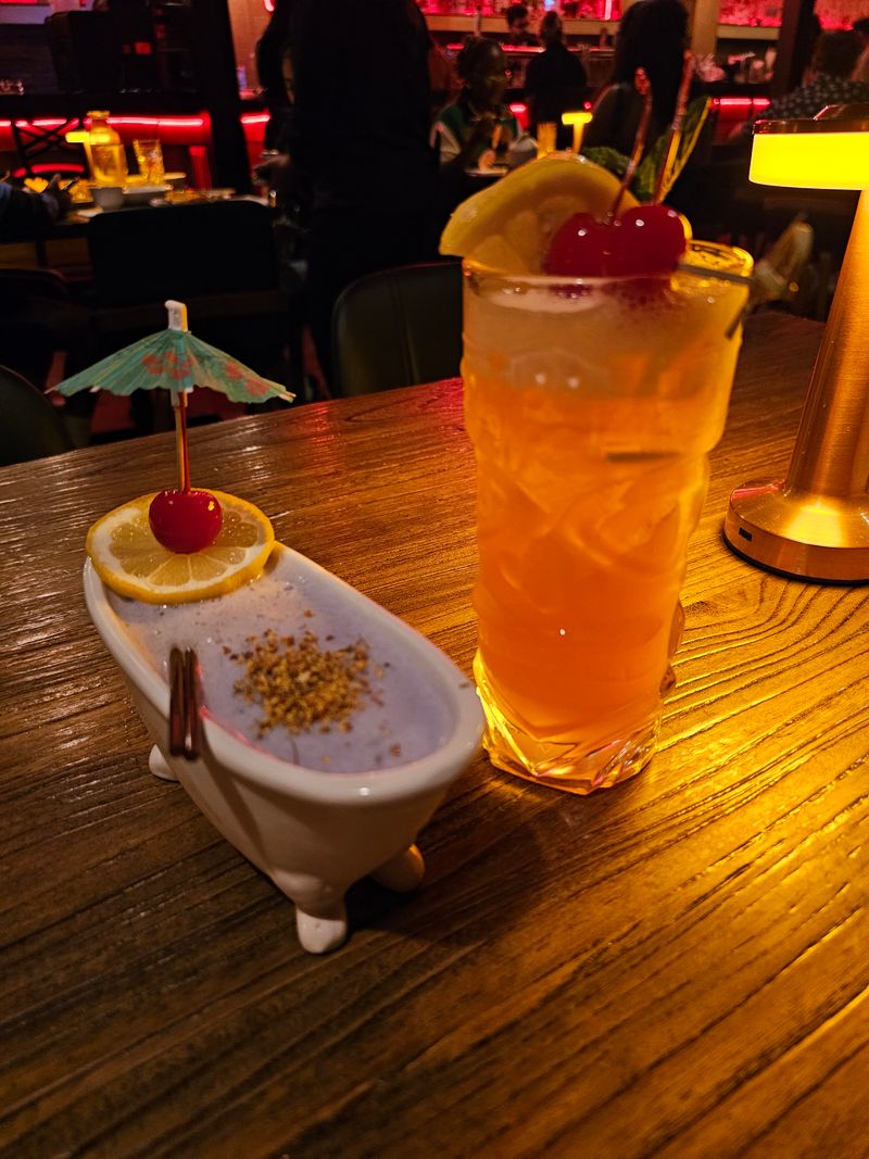 Sweet Sips: Thai Iced Tea and Guava Lemonade