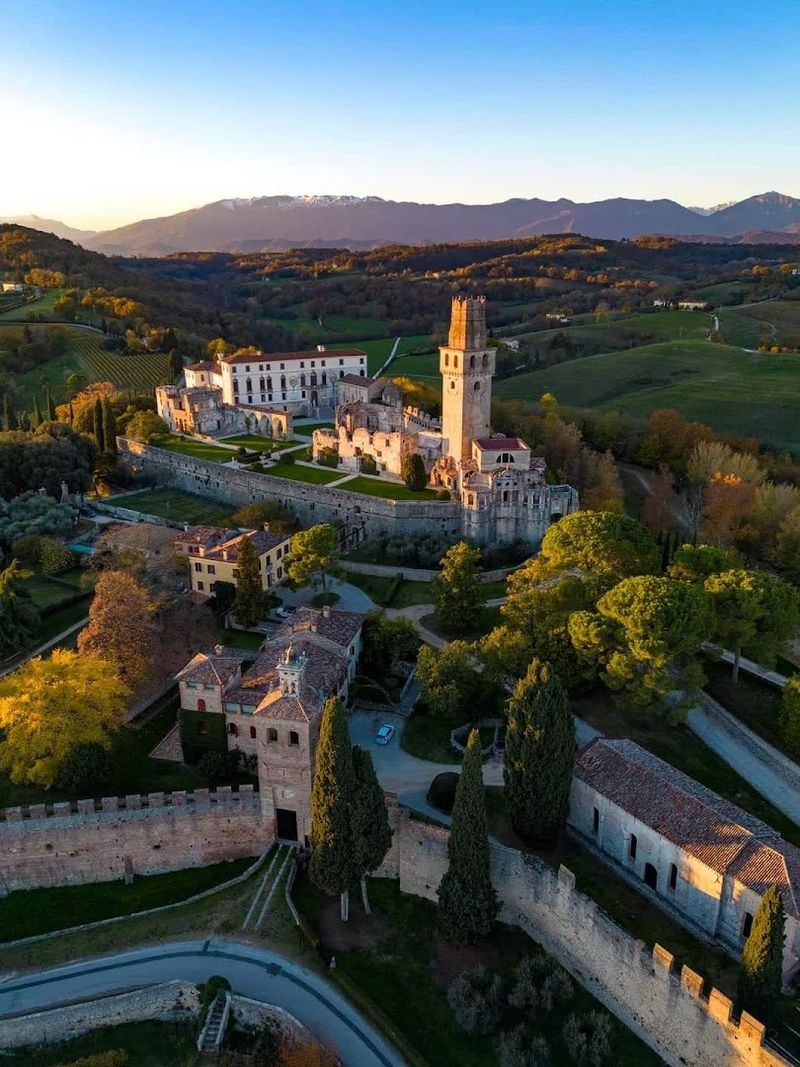 Castello San Salvatore — Historic Hilltop Fortress
