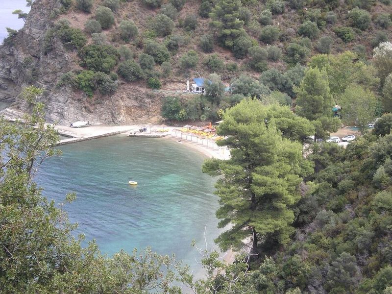 Chalkidiki — Three-Fingered Coastline & Hidden Coves