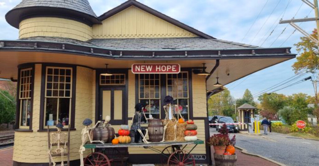 Pennsylvania’s Charming Main Street Scene Is Drawing Visitors From Philly to NYC