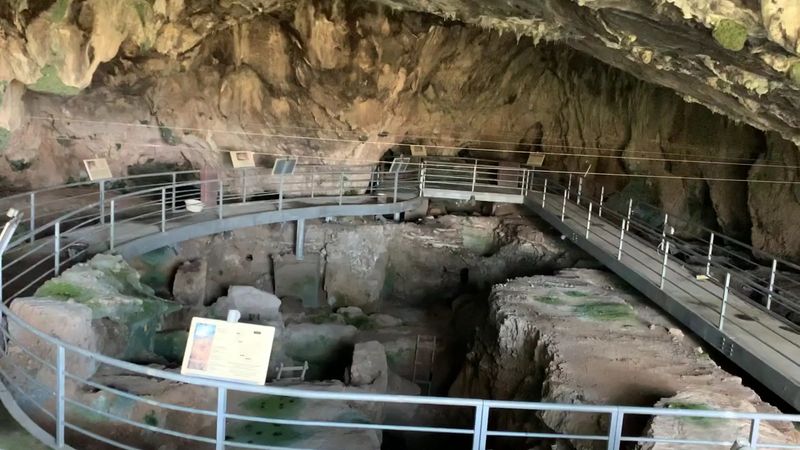 It's a compact cave with a surprisingly 'architectural' layout