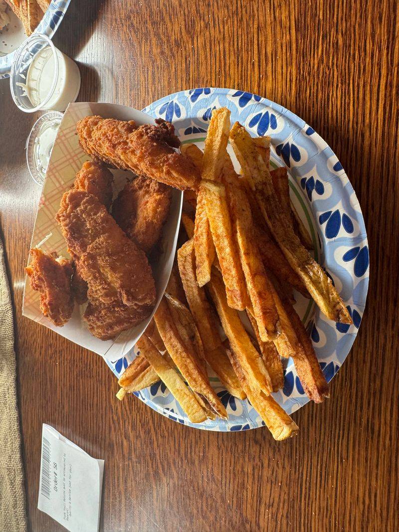 The Chicken Strip Basket That Stops Traffic