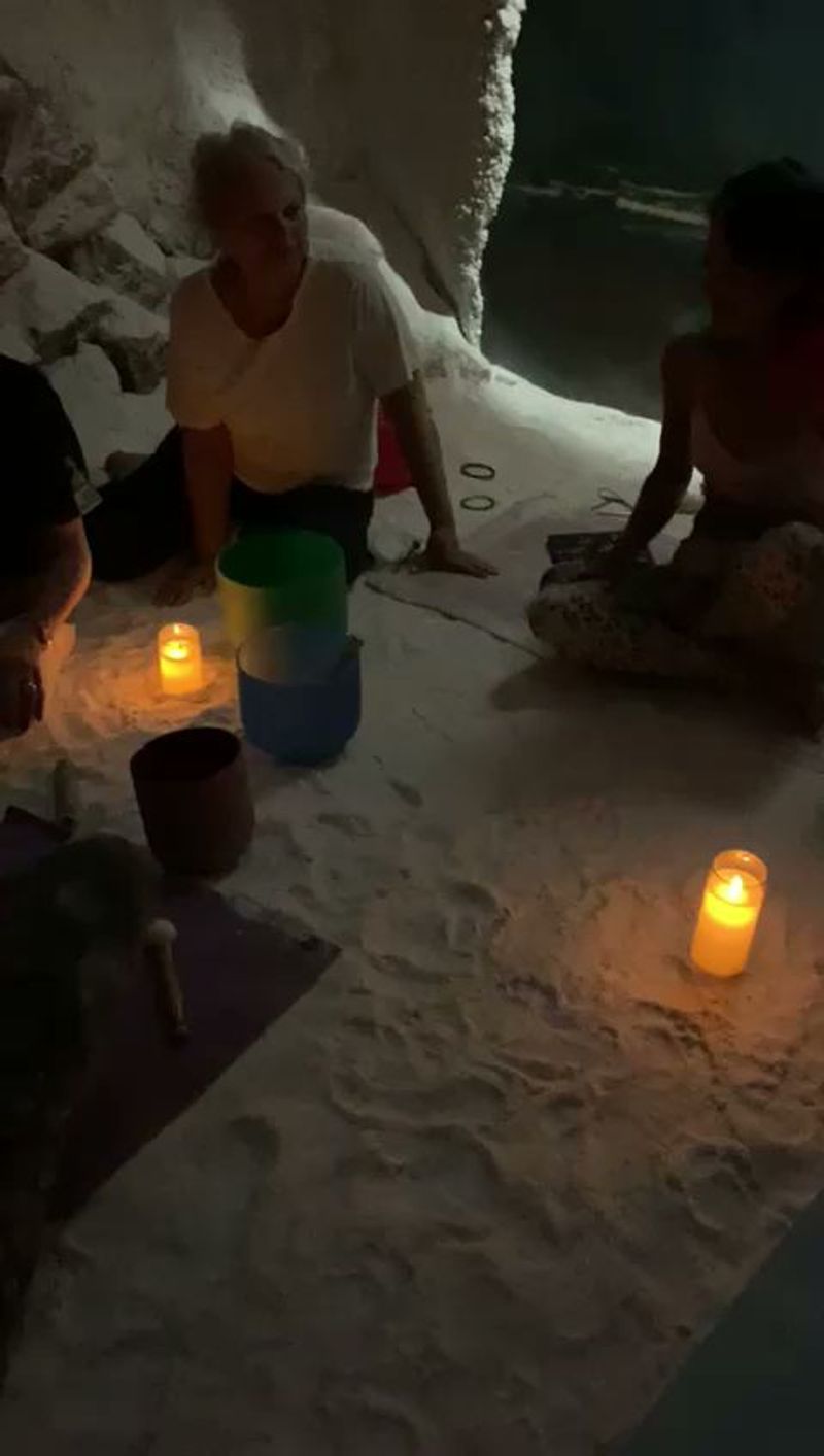 A Space for Couples and Friends