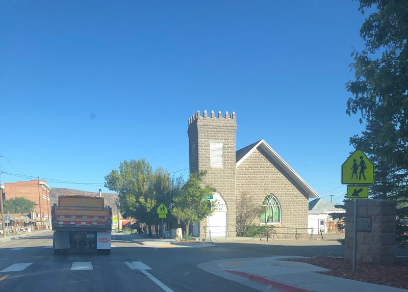 Informal Skill-Sharing: Education Without Institutions