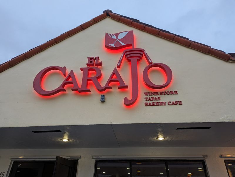 El Carajo International Tapas & Wines (Miami, Florida)