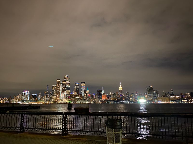 Waterfront Setting and Views