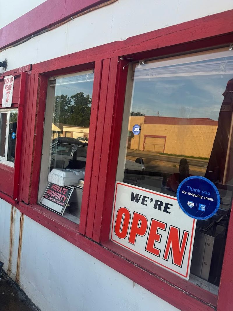 The Atmosphere Is Honest and Unpretentious