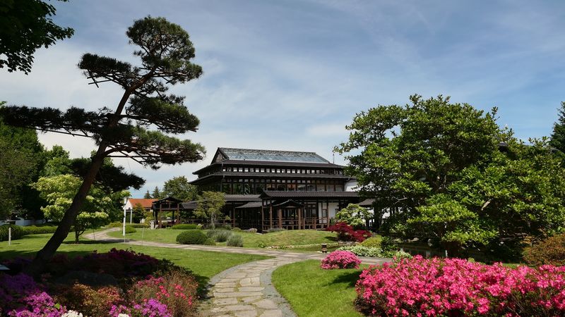 Bad Langensalza — Blossoming Gardens & Medieval Flair