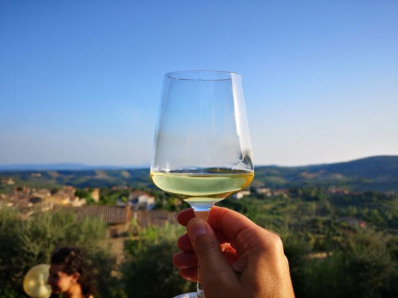 San Gimignano — Medieval Towers & Vernaccia Wines