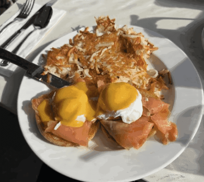 Paty's Restaurant (Toluca Lake)