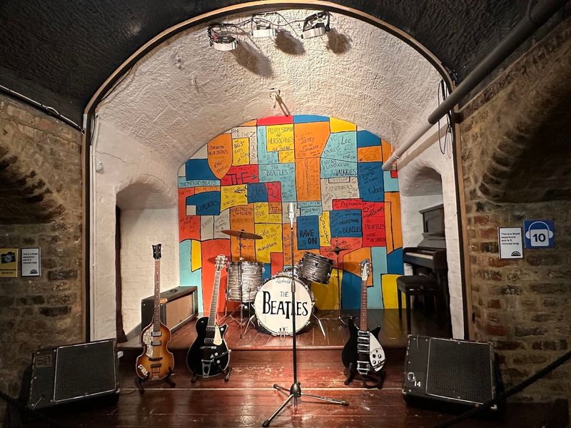 I'm Only Sleeping (1966)