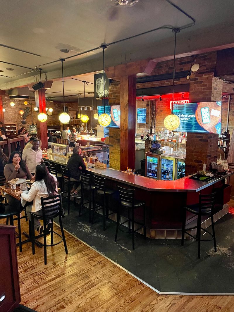 The Hip Atmosphere That Sets the Mood