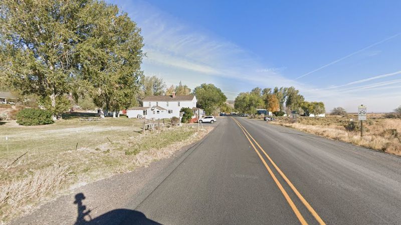 Desert Weather: Light, Dust, Distance