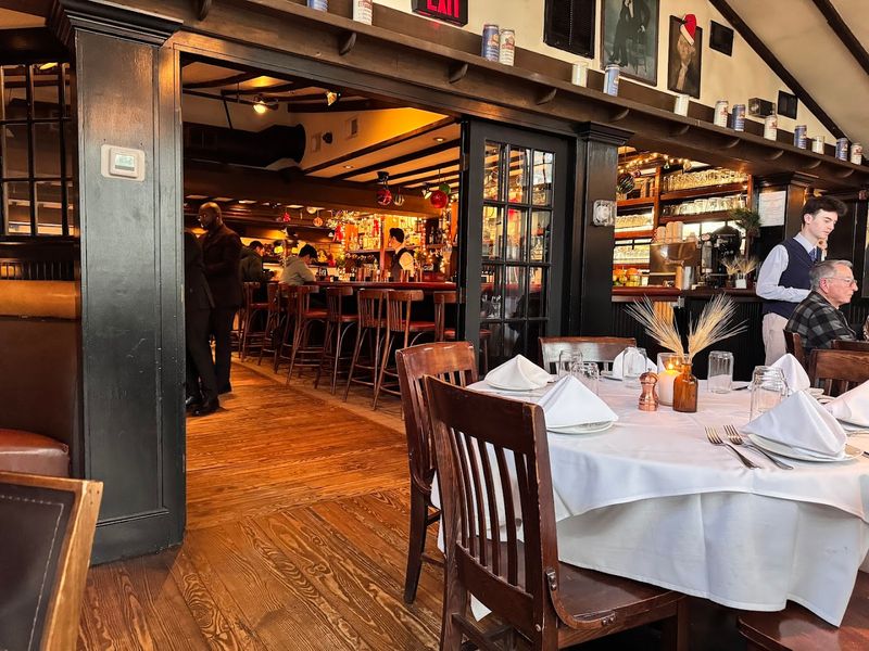 Trap Rock Restaurant & Brewery (Berkeley Heights)