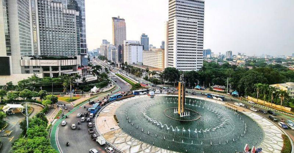 Rising Seas, Sinking Streets: Cities That Could Disappear by 2030