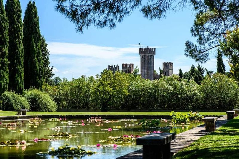 Parco Giardino Sigurtà — Verdant Legendary Gardens