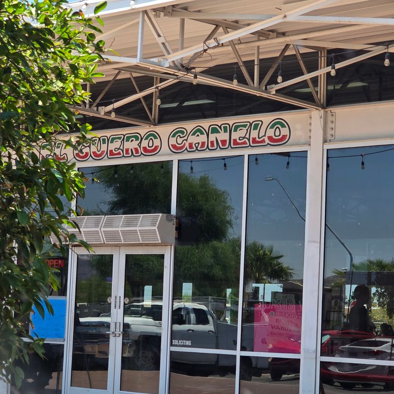 El Güero Canelo, Tucson