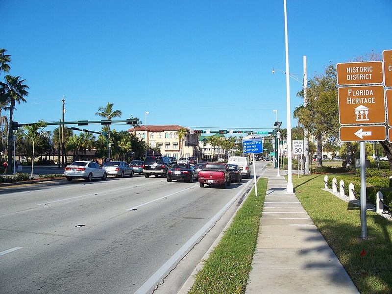 Tamiami Trail (US-41) (Naples → Miami)