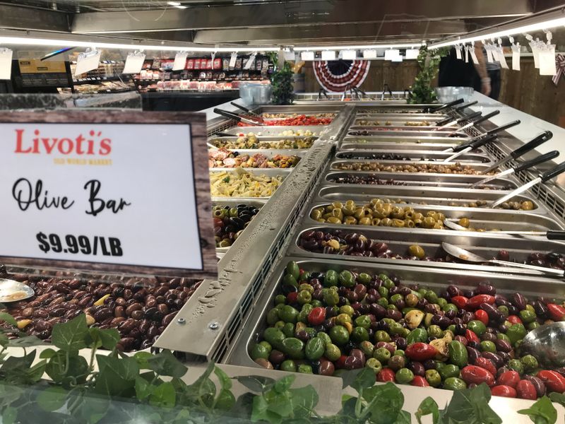 Olive Oil and Vinegar Bar: Flavor Playground