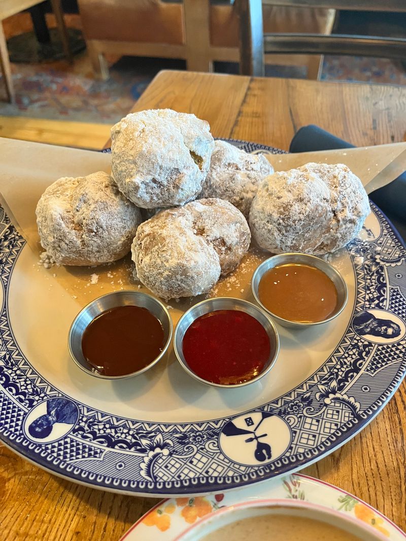 Farmhouse Donut Holes