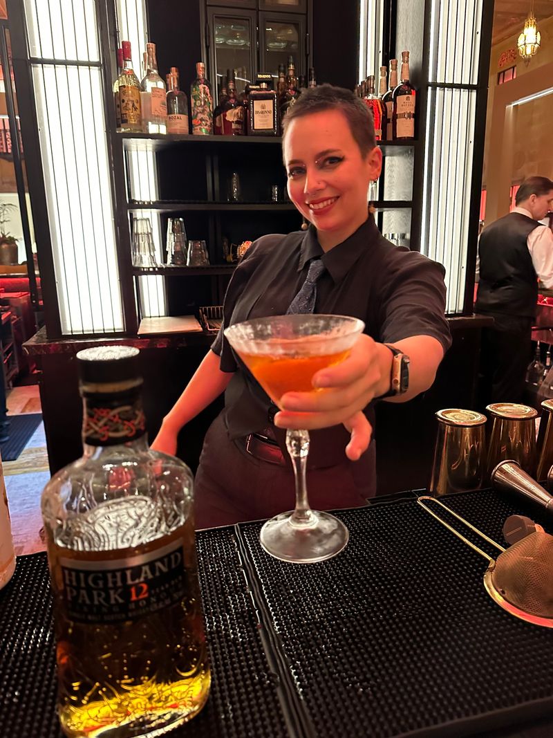 Attentive and Knowledgeable Service